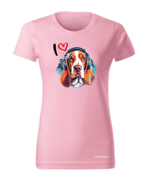 Basset w słuchawkach